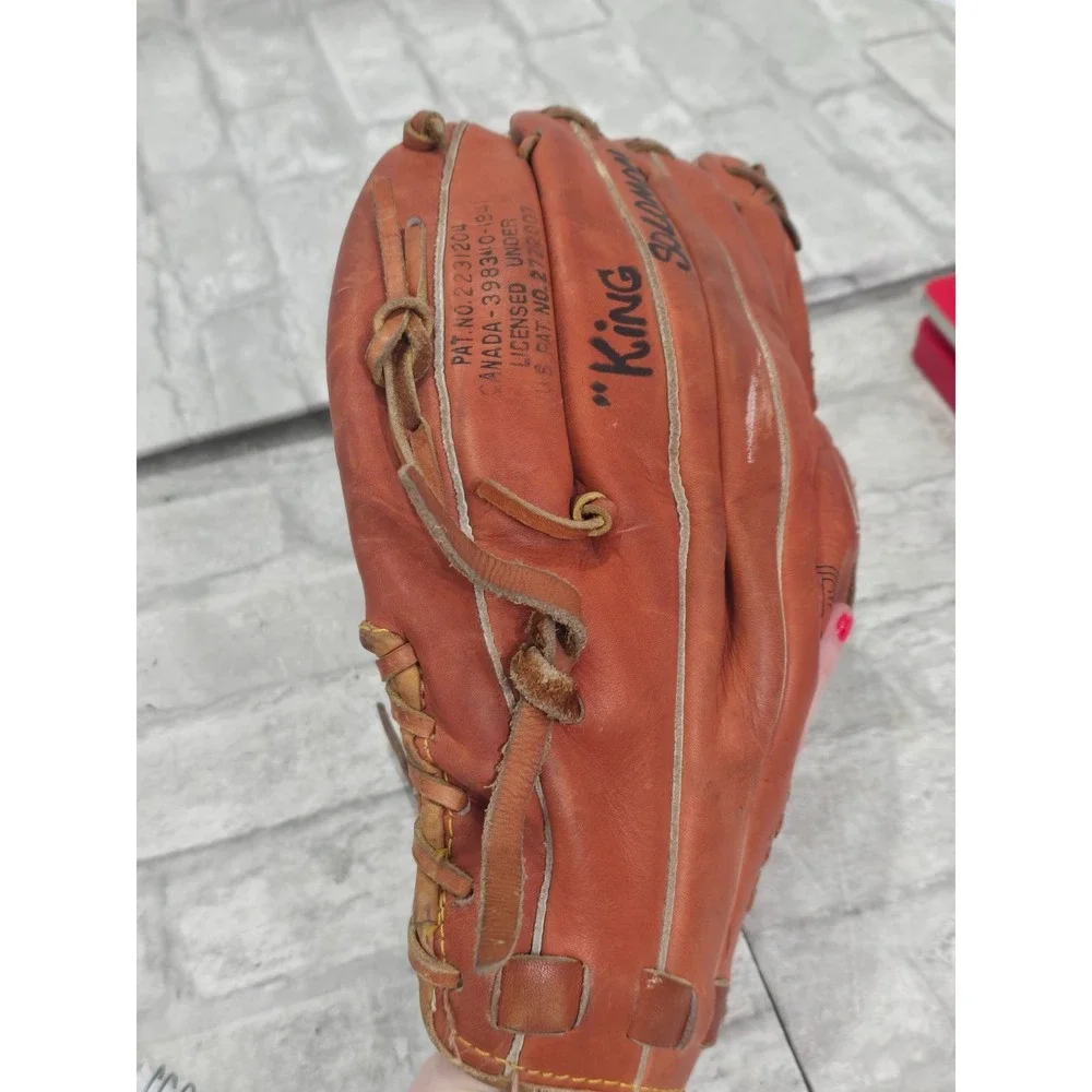 Wilson The A8000 Professional Series Baseball Glove RHT Big Scoop, Left Hand